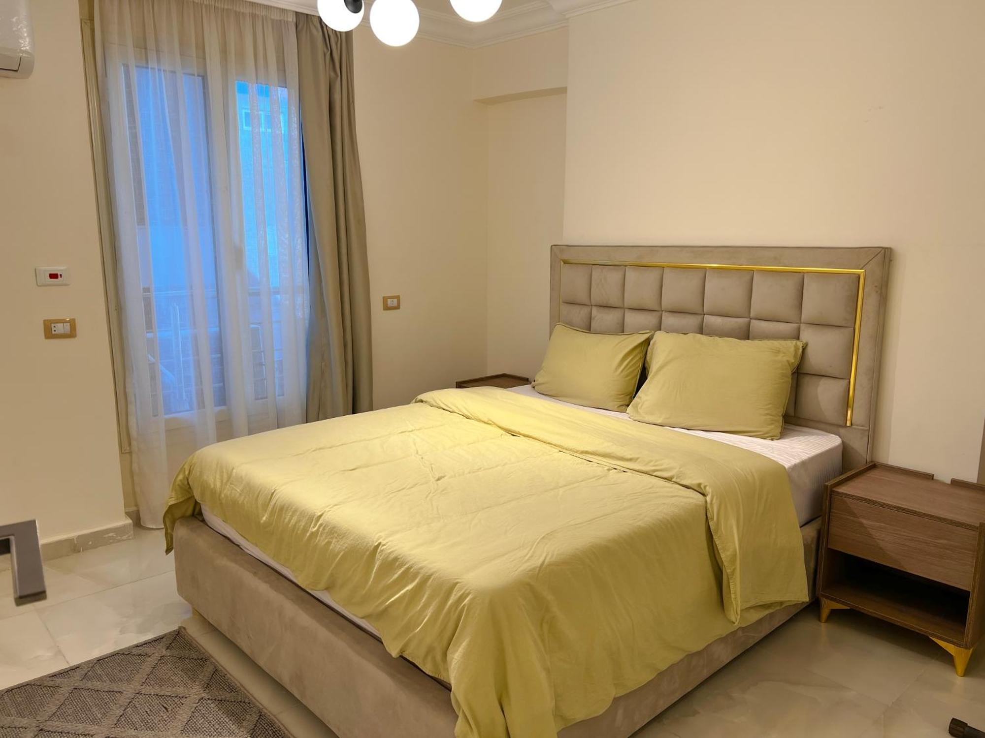 Skyline Premium Properties 알렉산드리아 외부 사진
