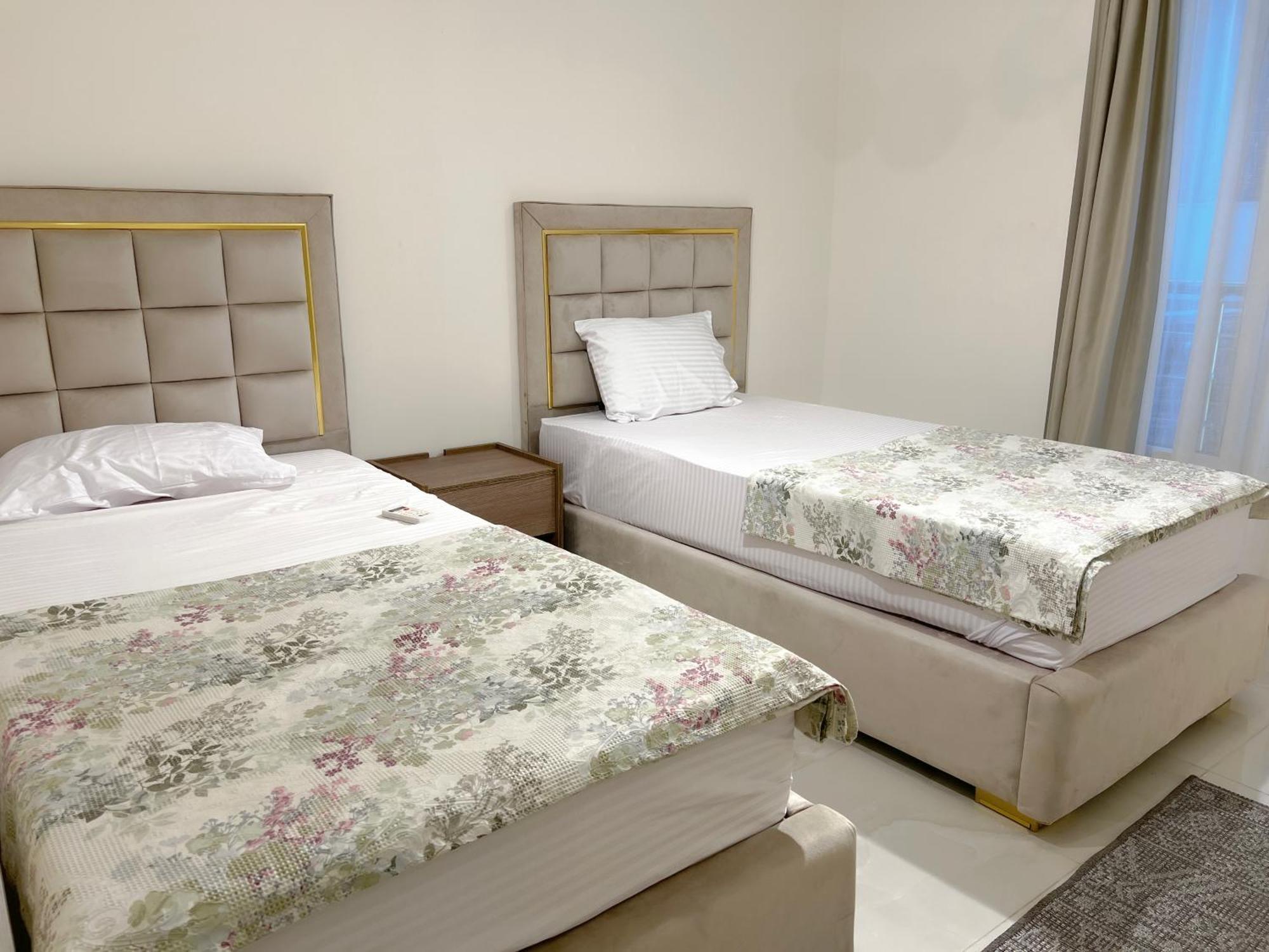 Skyline Premium Properties 알렉산드리아 외부 사진