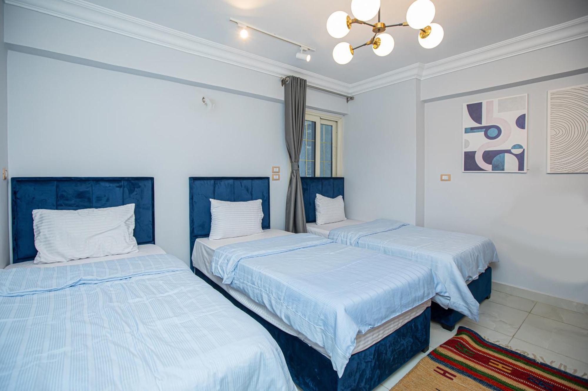 Skyline Premium Properties 알렉산드리아 외부 사진