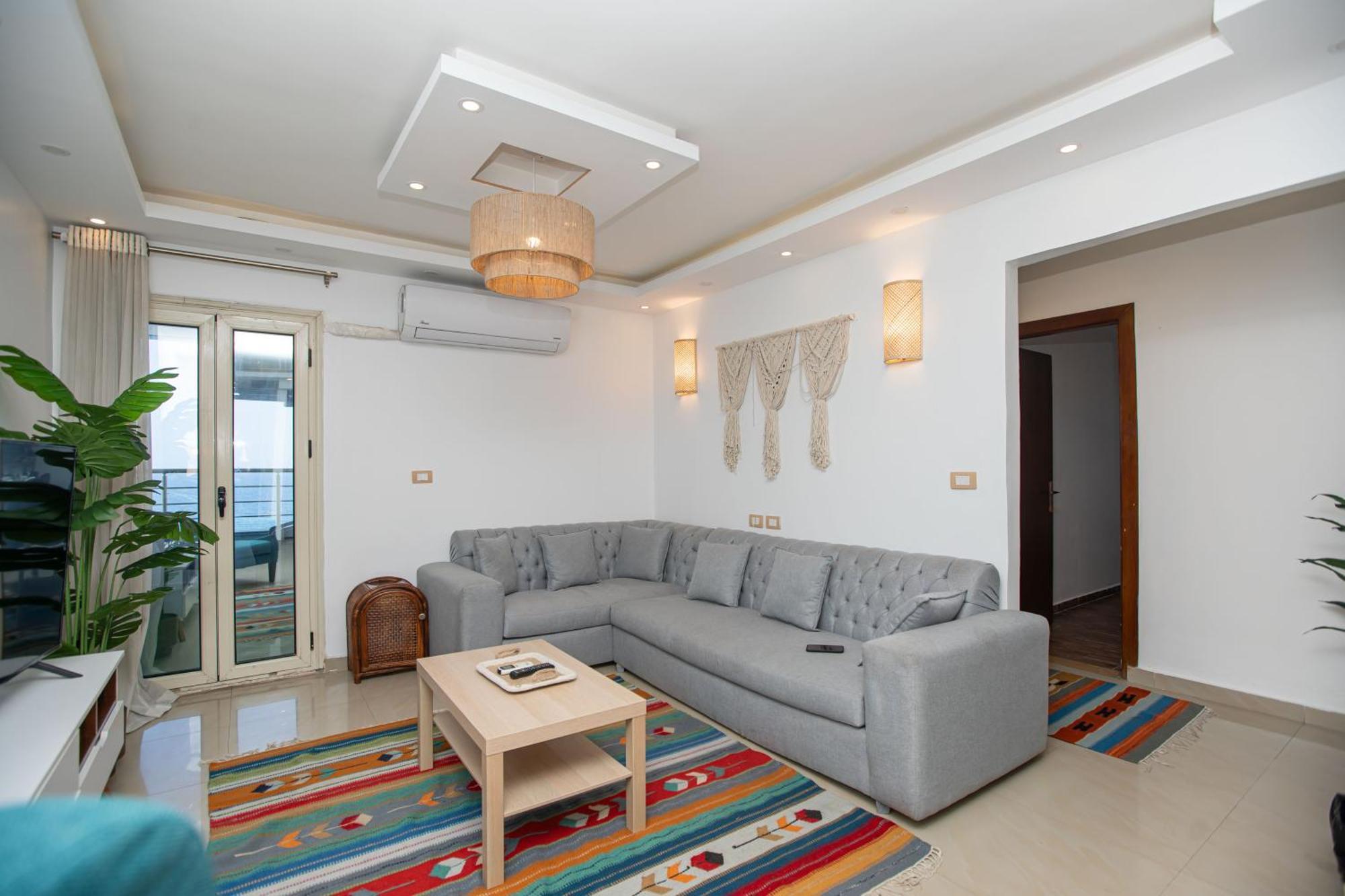 Skyline Premium Properties 알렉산드리아 외부 사진